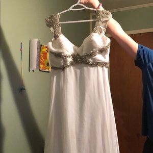 White prom/pageant dress